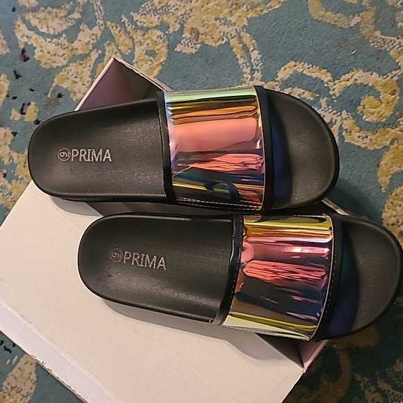 Slides - Picture 2 of 3